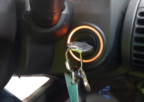 2004 Infiniti G35 from USA, damaged, VIN JNKCV51F34M704737